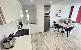 5. Cozy Apartment In Las Americas